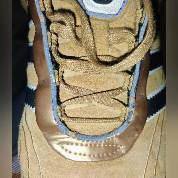 2007 Adidas Goodyear Racer Low Tan And Black Size 8 - Picture 9 of 13